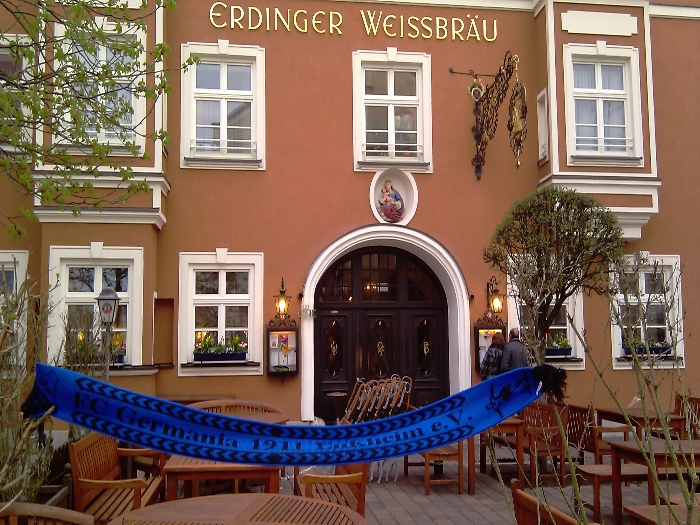 Ein Schal geht auf Reisen - Erding